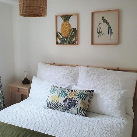 Pb Ferienwohnungen - Fewo 1 - Stilvoll Eingerichtetes Apartment Im Herzen Senftenbergs Exterior foto